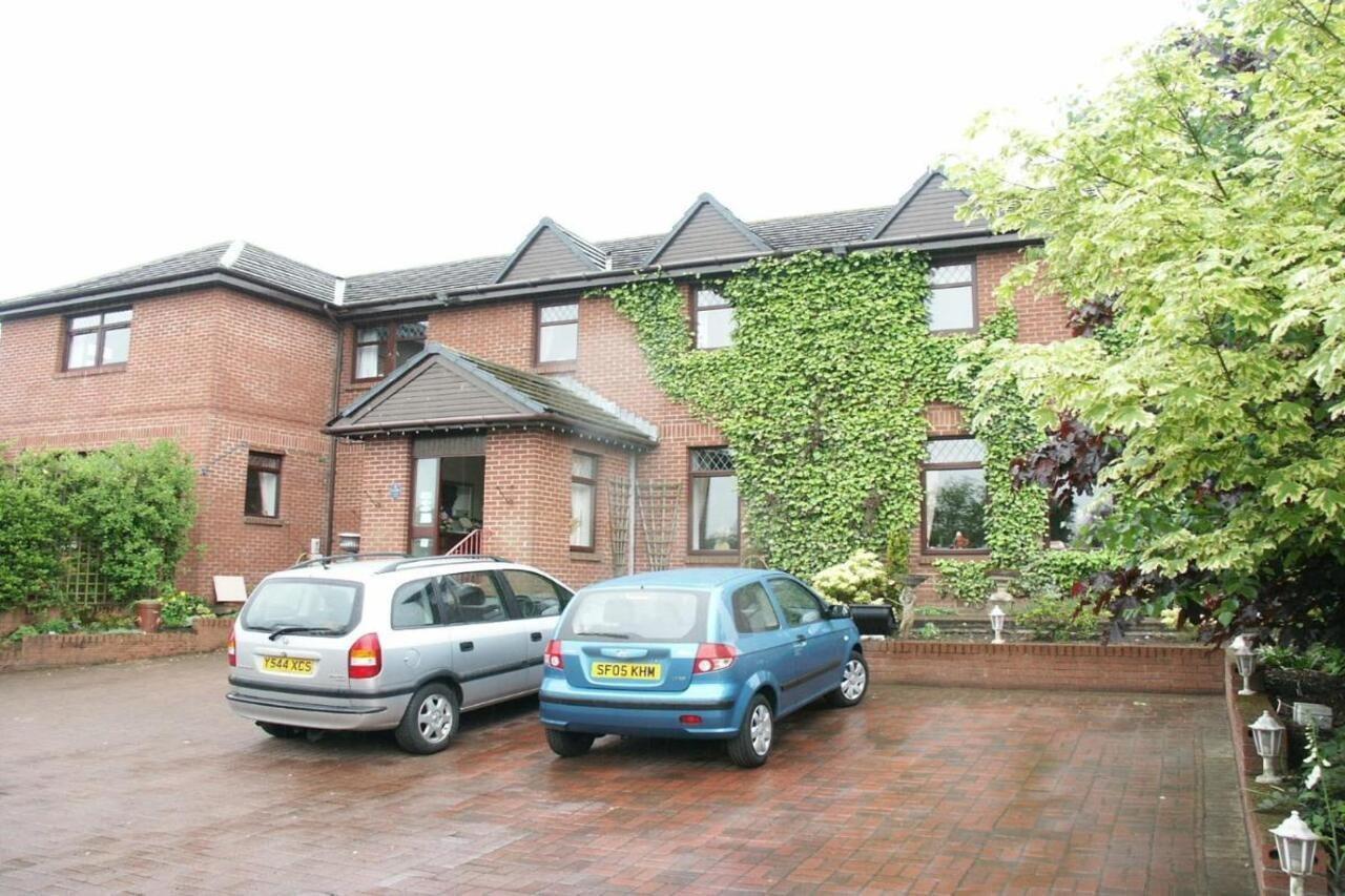 Herdshill Guest House Wishaw (North Lanarkshire) Exterior foto
